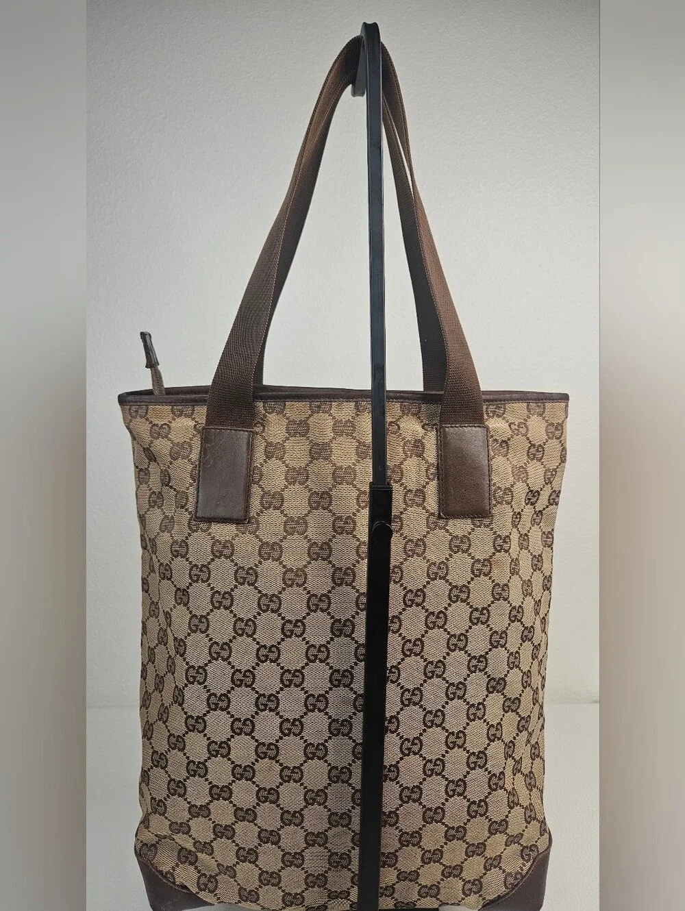 Gucci classic effortlessly